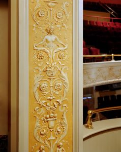 Restaurierung des Mahaiwe Theaters