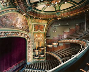 New Amsterdam Theatre
