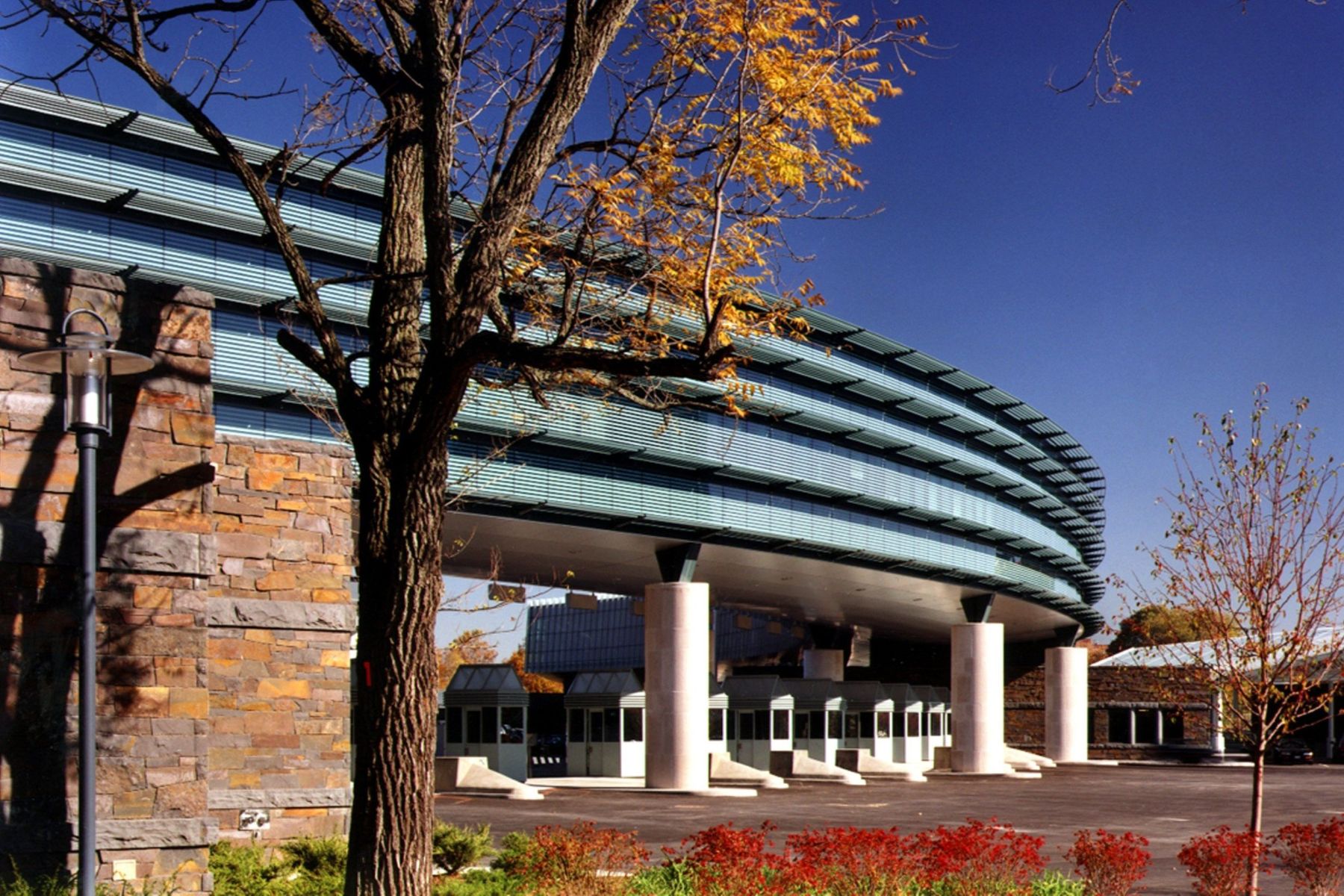 U.S. Customs and Immigration Center Rainbow Bridge